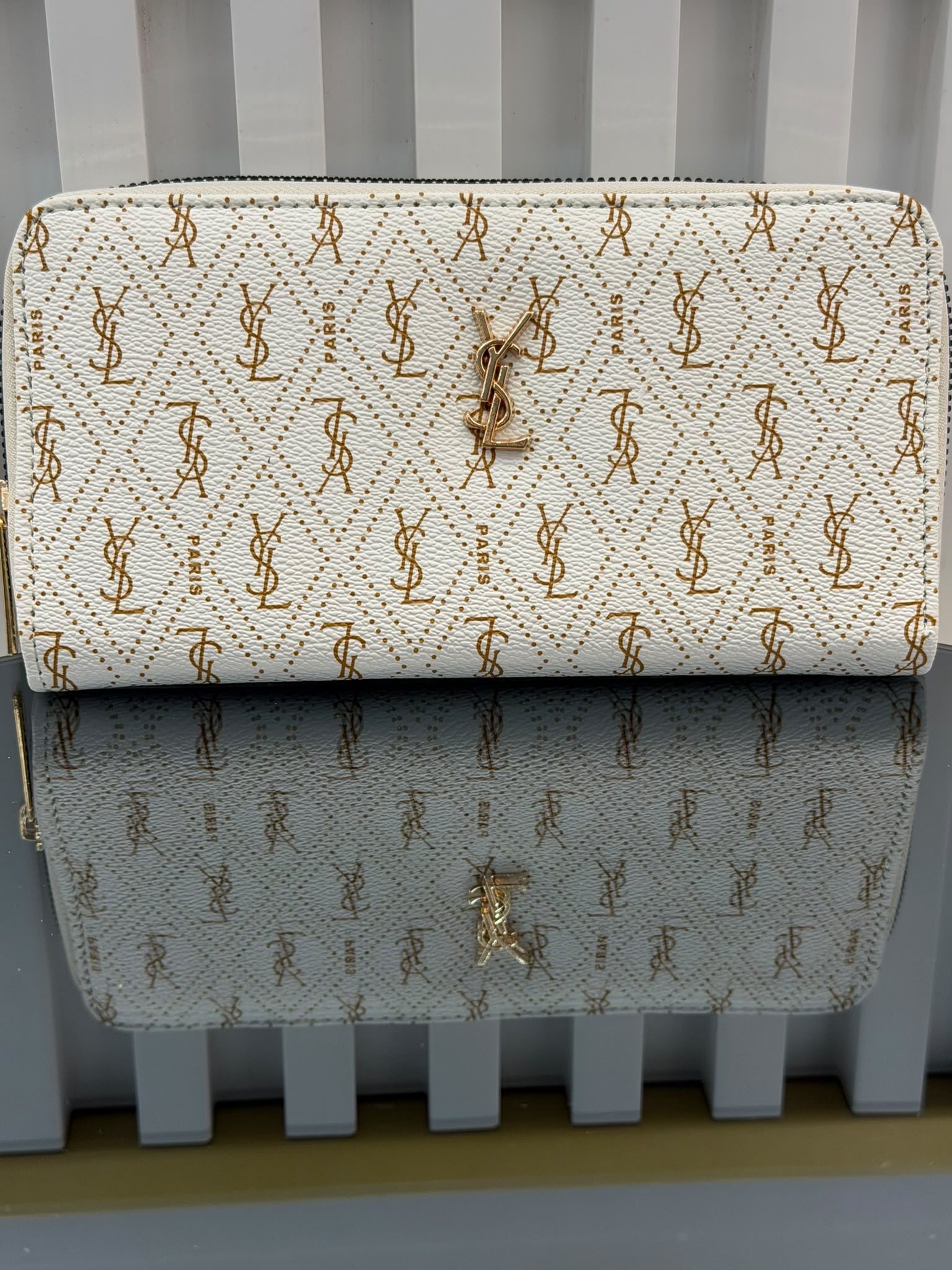 جزدان ysl