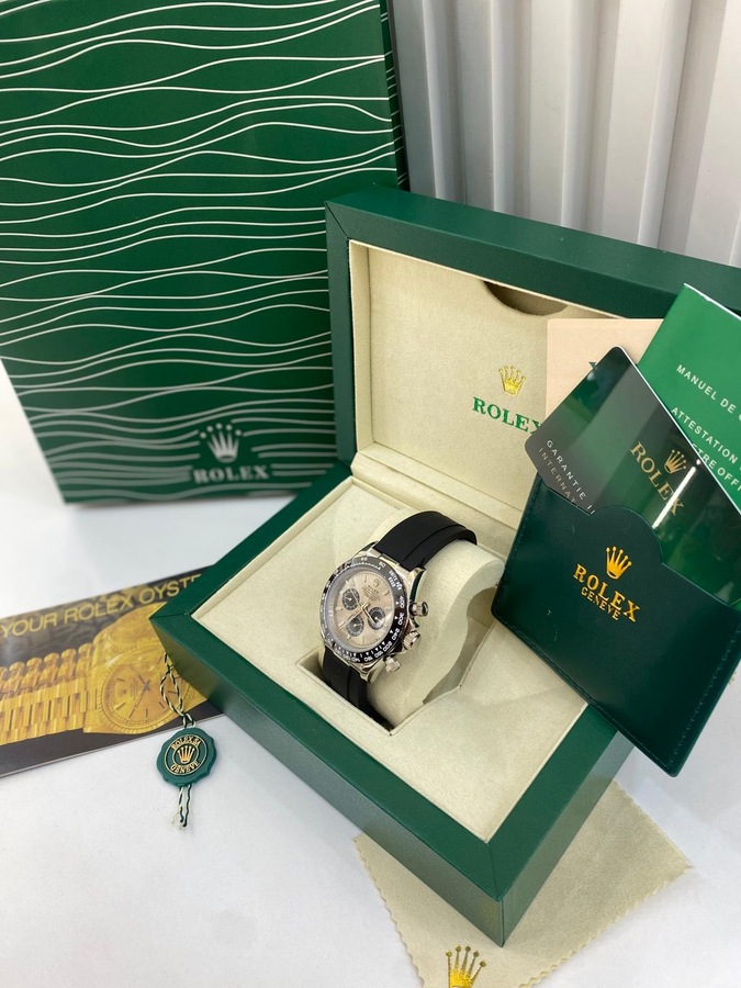ساعة Rolex