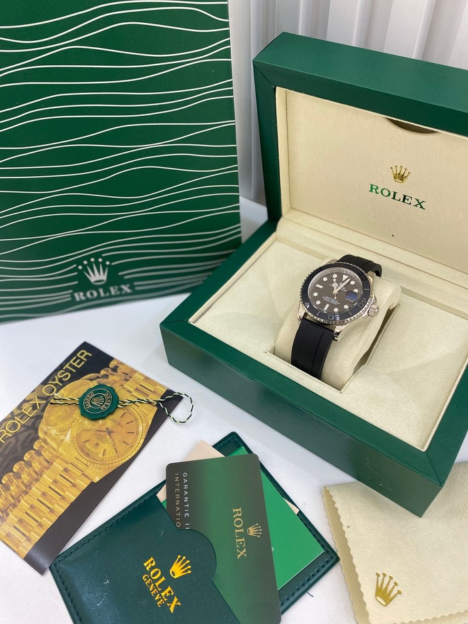 ساعة ROLEX