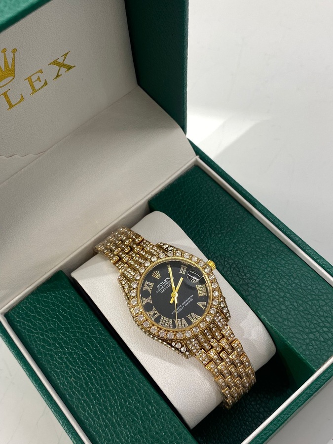 ساعة ROLEX