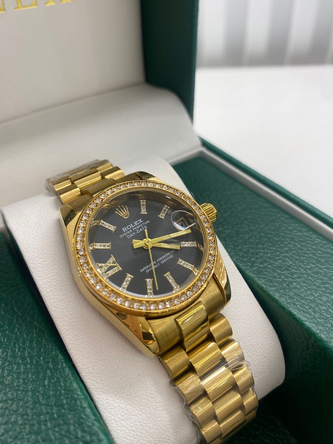 ساعة ROLEX