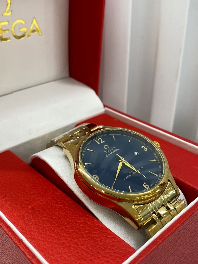 ساعة OMEGA