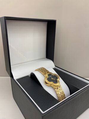 ساعة فان كليڤ