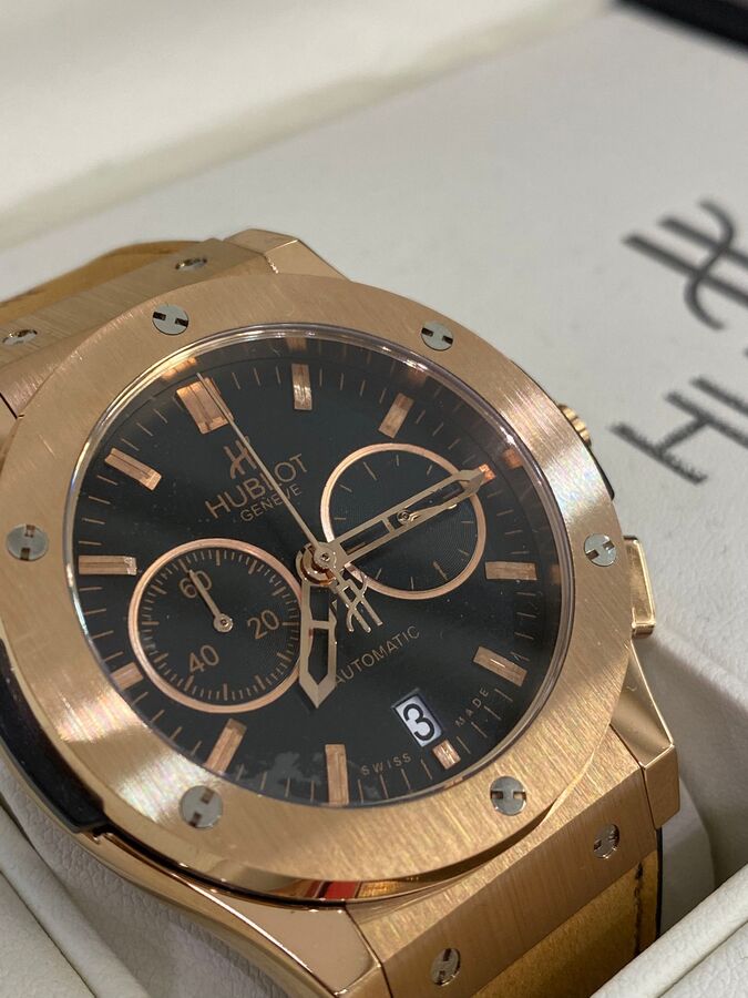 ساعة هوبلت (Hublot)