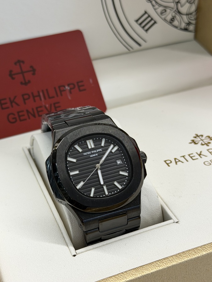 ساعة Patek Philippe