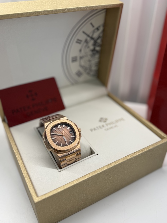 ساعة Patek Philippe