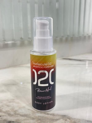 كريم جسم من موليكولز 02 / body lotion Molecule 02 Escentric Molecules