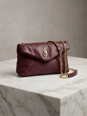 شنط Ysl حجم القاعدة 26 سم