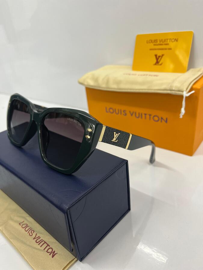 نظارة شمسية من LOUIS VUITTON