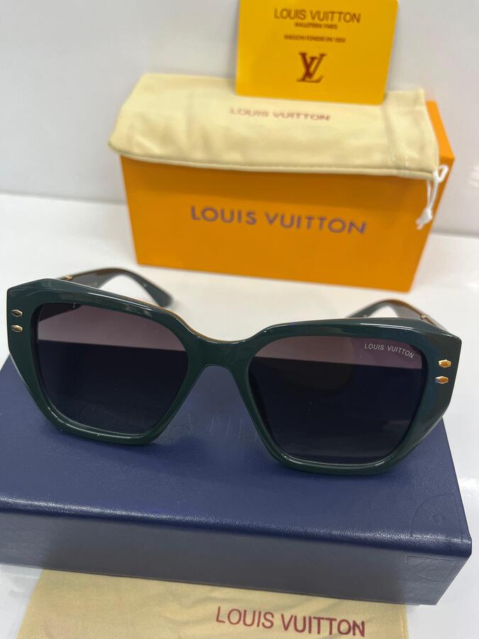 نظارة شمسية من LOUIS VUITTON