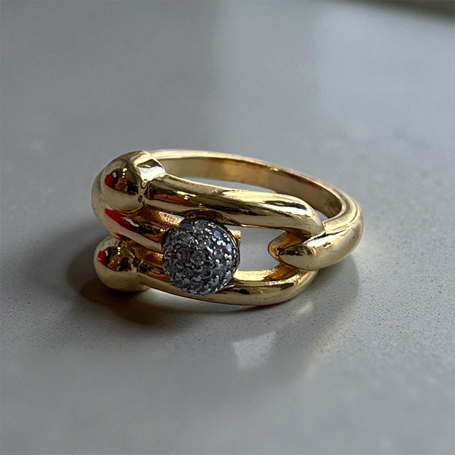 .