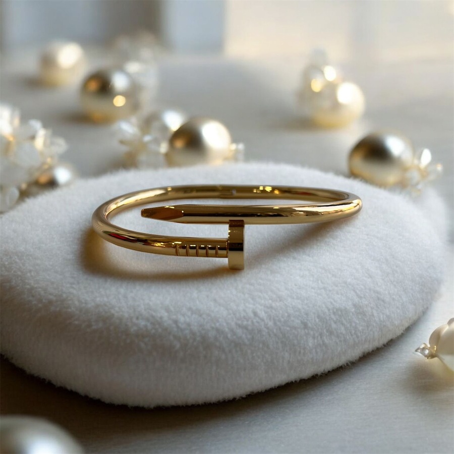 اسوارة CARTIER