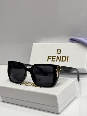 نظارة FENDI