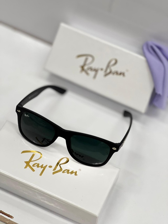نظارة Ray Ban