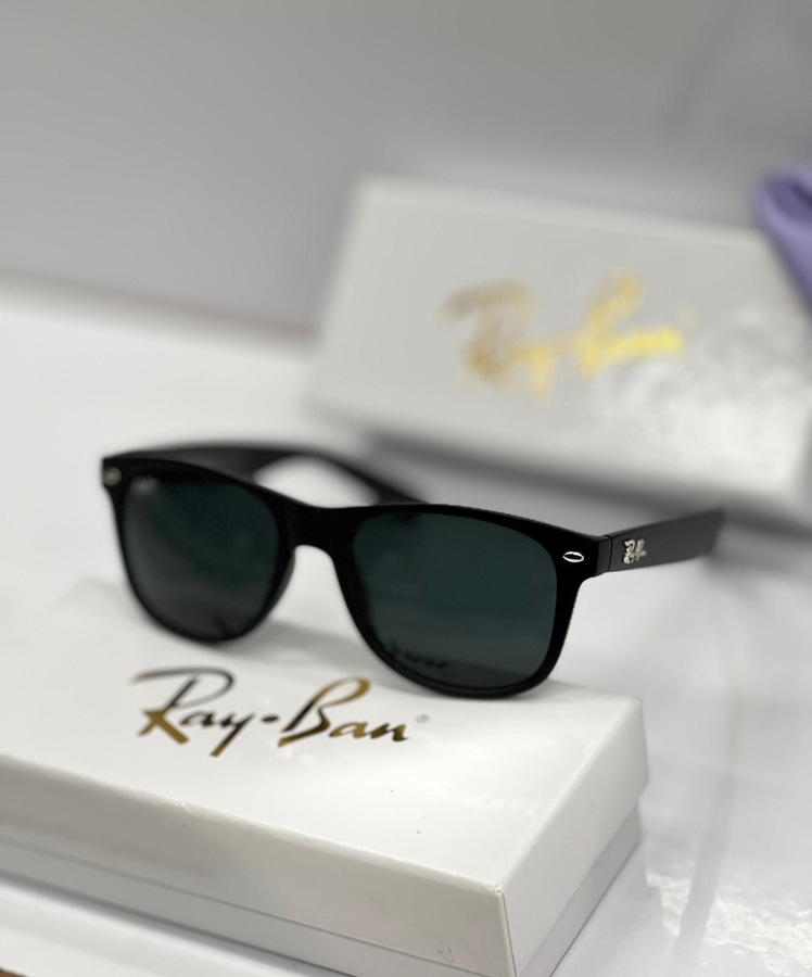 نظارة Ray Ban